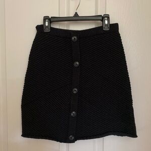 Truce black fall skirt